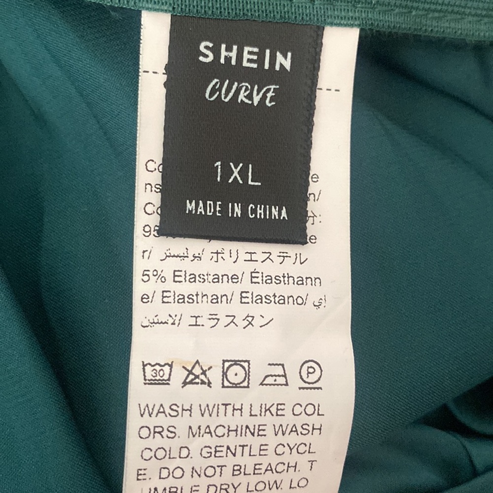 🎈Salle🎈Shein Plunge Neckline With Open Back & Tie Detail Dress - Picture 8 of 9